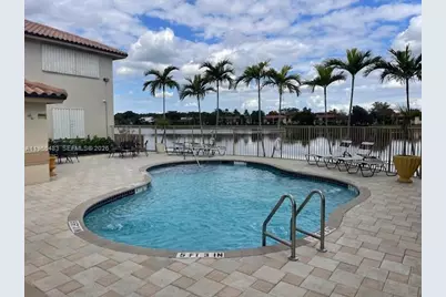 703 NE 195th St #703, Miami, FL 33179 - Photo 17