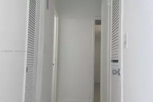 19390 Collins Ave, Sunny Isles Beach, FL 33160 - Photo 13