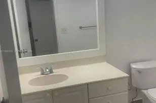 19390 Collins Ave, Sunny Isles Beach, FL 33160 - Photo 11