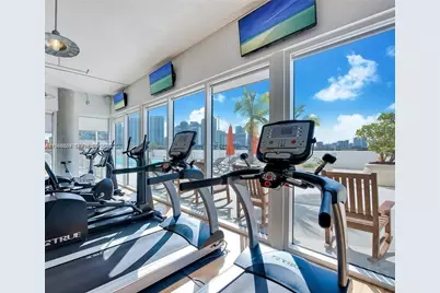 10 SW South River Dr #909, Miami, FL 33130 - Photo 55