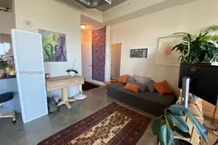 10 SW South River Dr, Miami, FL 33130 - Photo 15