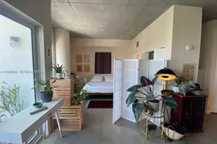 10 SW South River Dr, Miami, FL 33130 - Photo 29