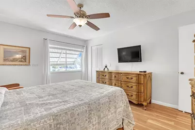 337 Pine Ridge Cir #D-2, Greenacres, FL 33463 - Photo 23