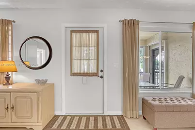 337 Pine Ridge Cir #D-2, Greenacres, FL 33463 - Photo 11