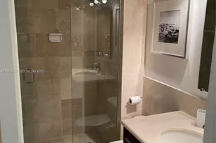 5555 Collins Ave, Miami Beach, FL 33140 - Photo 7