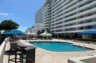 5555 Collins Ave, Miami Beach, FL 33140 - Photo 11