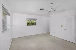 8820 SW 85th St, Miami, FL 33173 - Photo 15