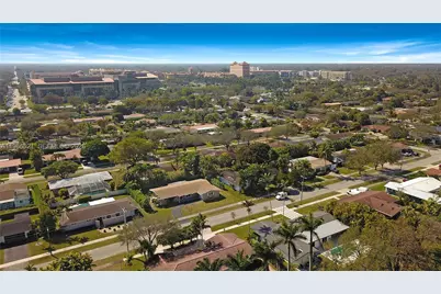 8820 SW 85th St, Miami, FL 33173 - Photo 3