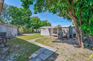 1271 NE 211th St, Miami, FL 33179 - Photo 23