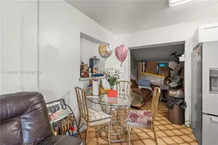 1271 NE 211th St, Miami, FL 33179 - Photo 5