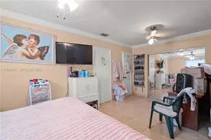 1271 NE 211th St, Miami, FL 33179 - Photo 13