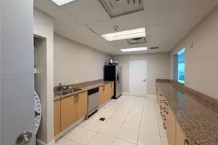 2101 Brickell Ave, Miami, FL 33129 - Photo 9