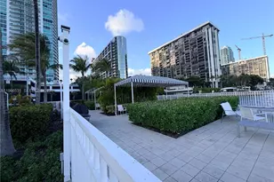 2101 Brickell Ave, Miami, FL 33129 - Photo 13