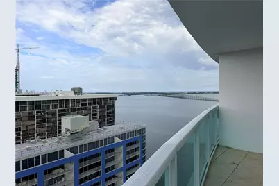 2101 Brickell Ave #2202, Miami, FL 33129 - Photo 9