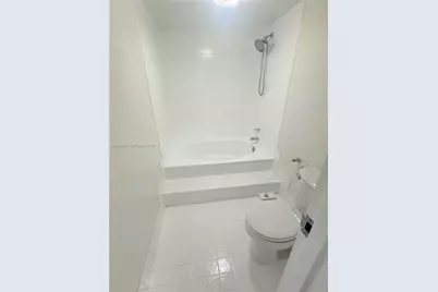 16546 NE 26th Ave #2B, North Miami Beach, FL 33160 - Photo 11