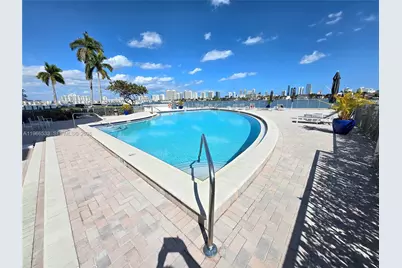 16546 NE 26th Ave #2B, North Miami Beach, FL 33160 - Photo 17