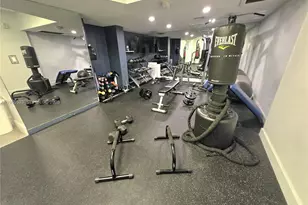 16546 NE 26th Ave, North Miami Beach, FL 33160 - Photo 19