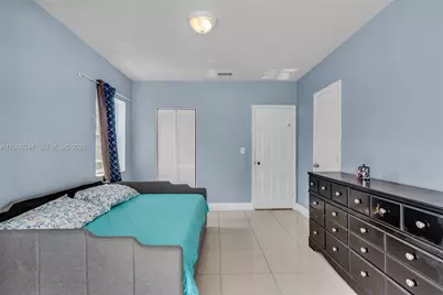 15021 NE 11th Ave, Miami, FL 33161 - Photo 17