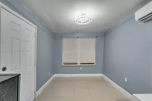 15021 NE 11th Ave, Miami, FL 33161 - Photo 23