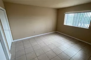 13700 NE 6th Ave, North Miami, FL 33161 - Photo 15