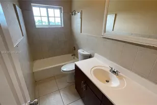 13700 NE 6th Ave, North Miami, FL 33161 - Photo 17