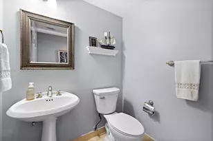 18671 Collins Ave, Sunny Isles Beach, FL 33160 - Photo 23