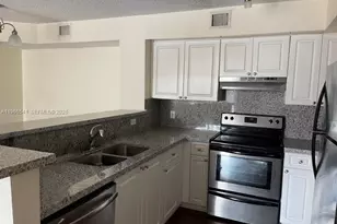 12148 St.Andrews Pl, Miramar, FL 33025 - Photo 5