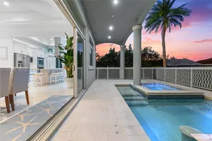 1070 Dana Ct, Marco Island, FL 34145 - Photo 11