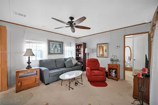 8701 SW 17th Ct, Davie, FL 33324 - Photo 23