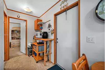 8701 SW 17th Ct, Davie, FL 33324 - Photo 15