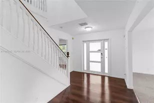 11069 Glenwood Dr, Coral Springs, FL 33065 - Photo 11