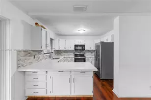 11069 Glenwood Dr, Coral Springs, FL 33065 - Photo 19