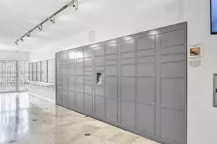 1000 Parkview Dr, Hallandale Beach, FL 33009 - Photo 23