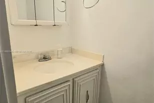 1000 Parkview Dr, Hallandale Beach, FL 33009 - Photo 13