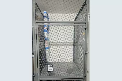 1000 Parkview Dr #605, Hallandale Beach, FL 33009 - Photo 21