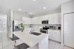 2361 NW 125 St, Miami, FL 33167 - Photo 17