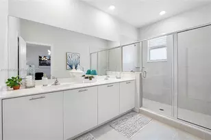 2361 NW 125 St, Miami, FL 33167 - Photo 23