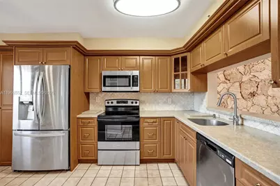 14475 Strathmore Ln #406, Delray Beach, FL 33446 - Photo 3