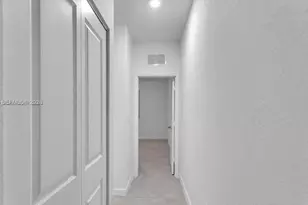 11909 SW 244th St, Homestead, FL 33032 - Photo 9