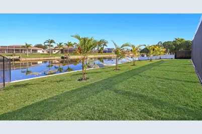 141 SE 21st St, Cape Coral, FL 33909 - Photo 43
