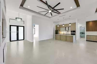 141 SE 21st St, Cape Coral, FL 33909 - Photo 5