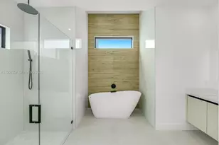 141 SE 21st St, Cape Coral, FL 33909 - Photo 21