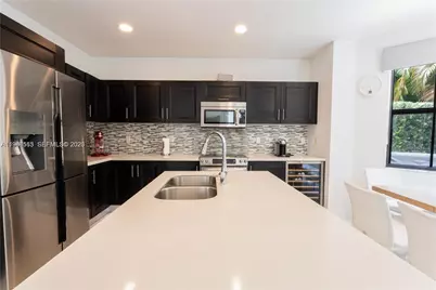 10560 NW 69 Ter #10560, Doral, FL 33178 - Photo 11