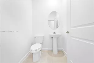 2442 SE 30th St, Homestead, FL 33035 - Photo 17