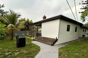 2631 S Roosevelt St, Hollywood, FL 33020 - Photo 33