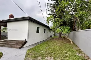 2631 S Roosevelt St, Hollywood, FL 33020 - Photo 31