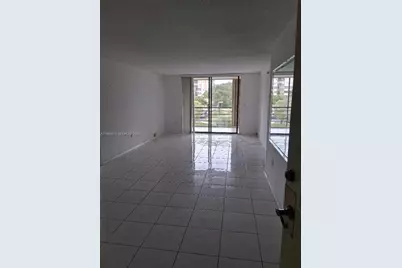 1300 St Charles Pl #302, Pembroke Pines, FL 33026 - Photo 19