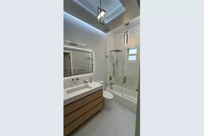 3063 Center St #15, Miami, FL 33133 - Photo 9