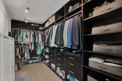 900 Biscayne Blvd #2907, Miami, FL 33132 - Photo 5