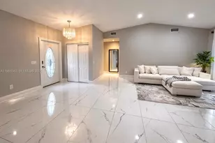 20888 Sugarloaf Ln, Boca Raton, FL 33428 - Photo 3